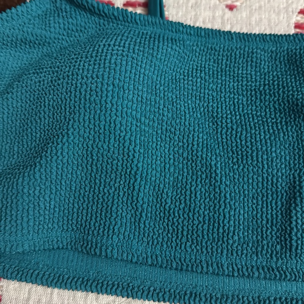 SWIM TOP - Picture 2 of 5